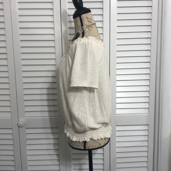 Madewell Top with Elastic Collar and Hem (M,L, Xl) - Picture 2 of 5